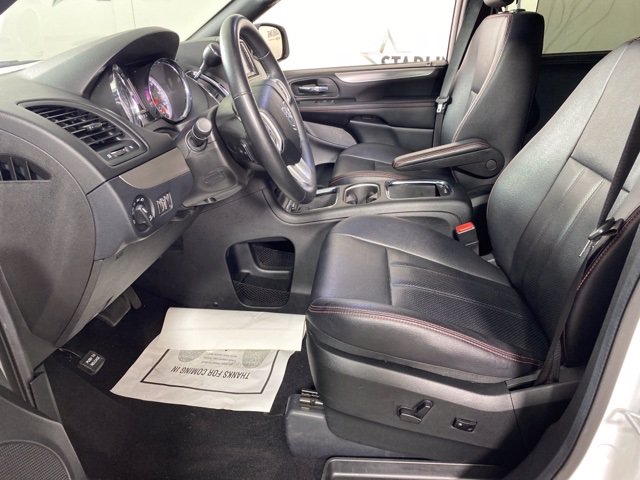 Pre-Owned 2019 Dodge Grand Caravan