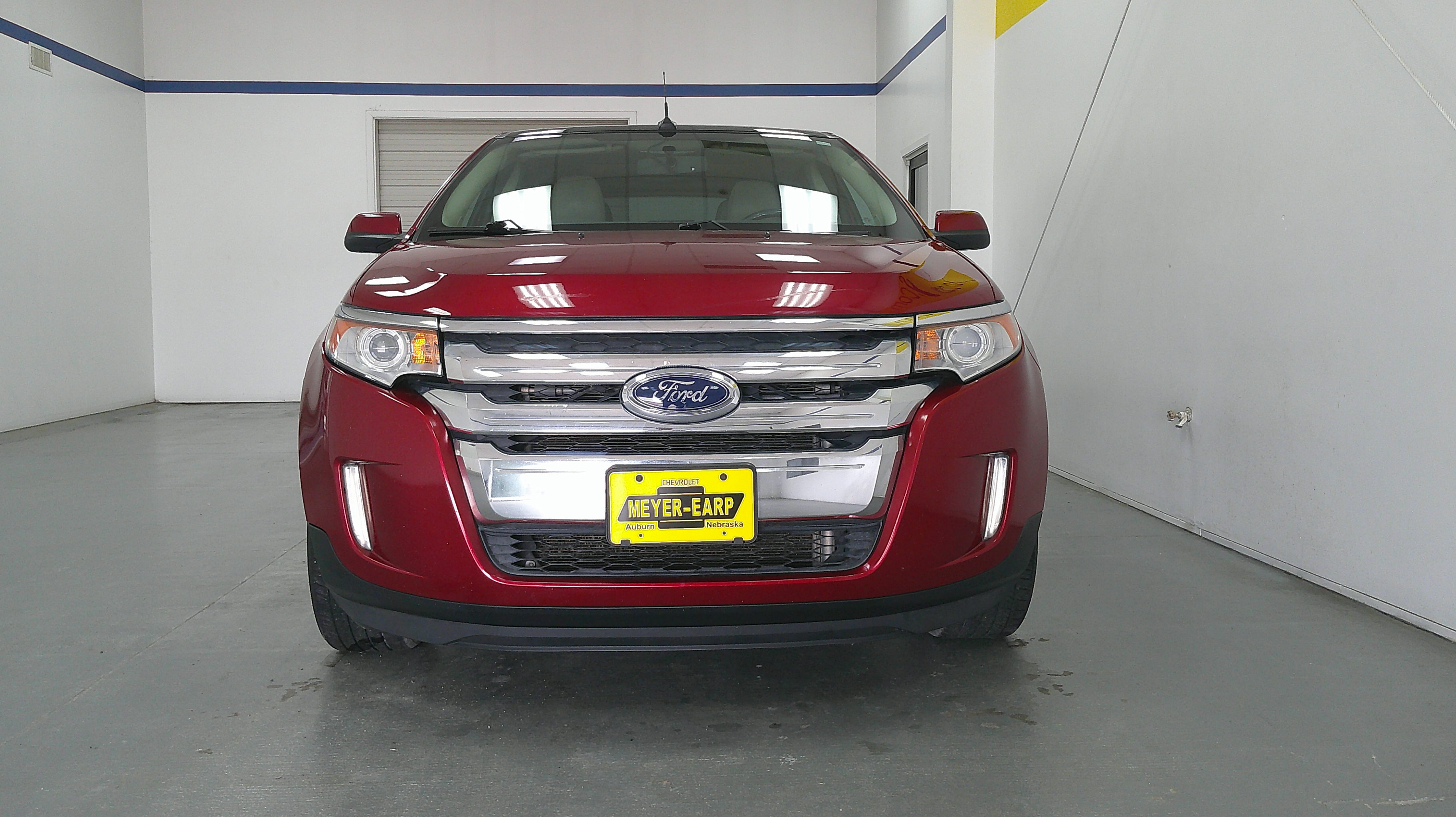 Used 2014 Red Ford Limited image 8