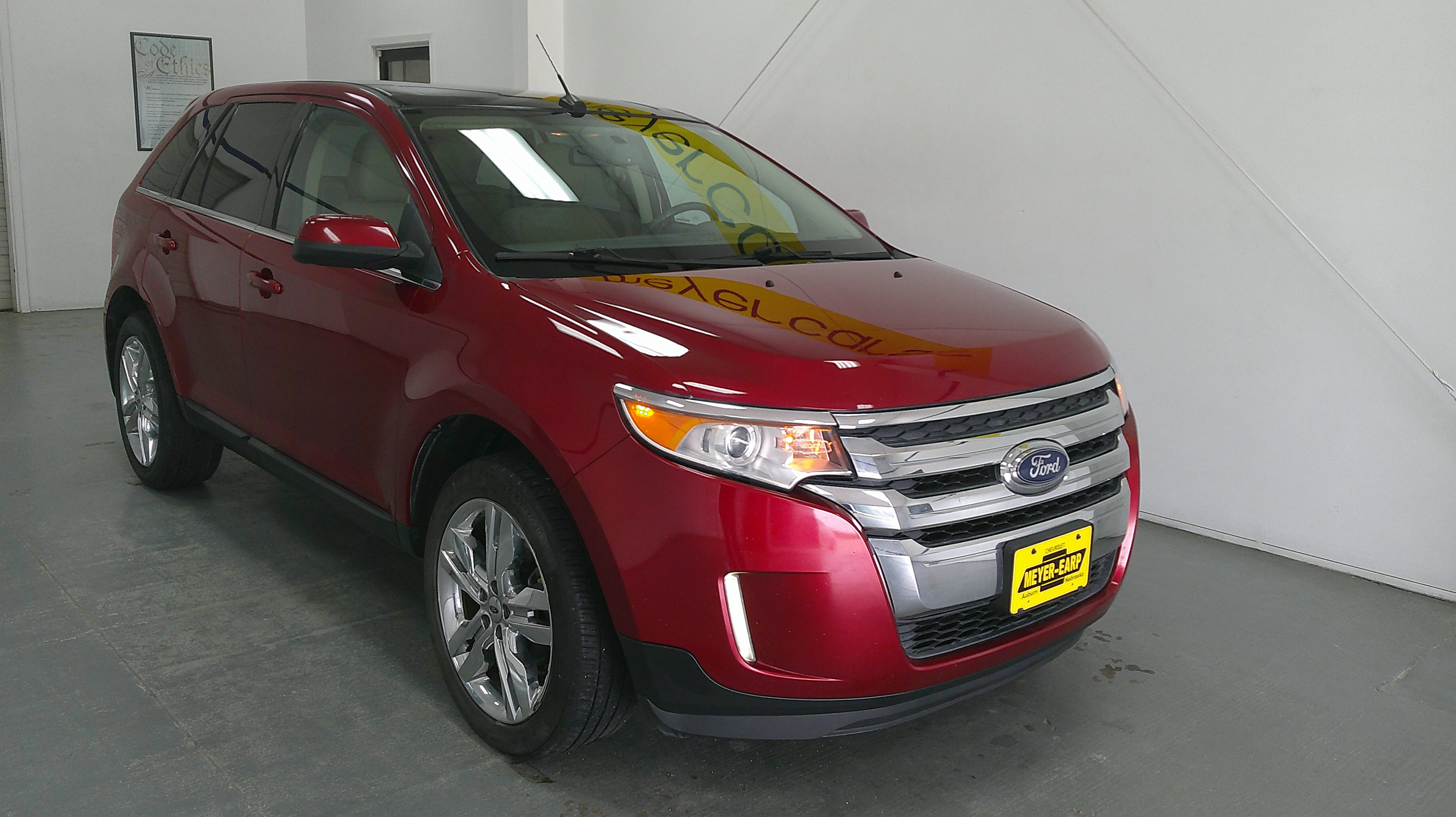 Used 2014 Red Ford Limited image 6
