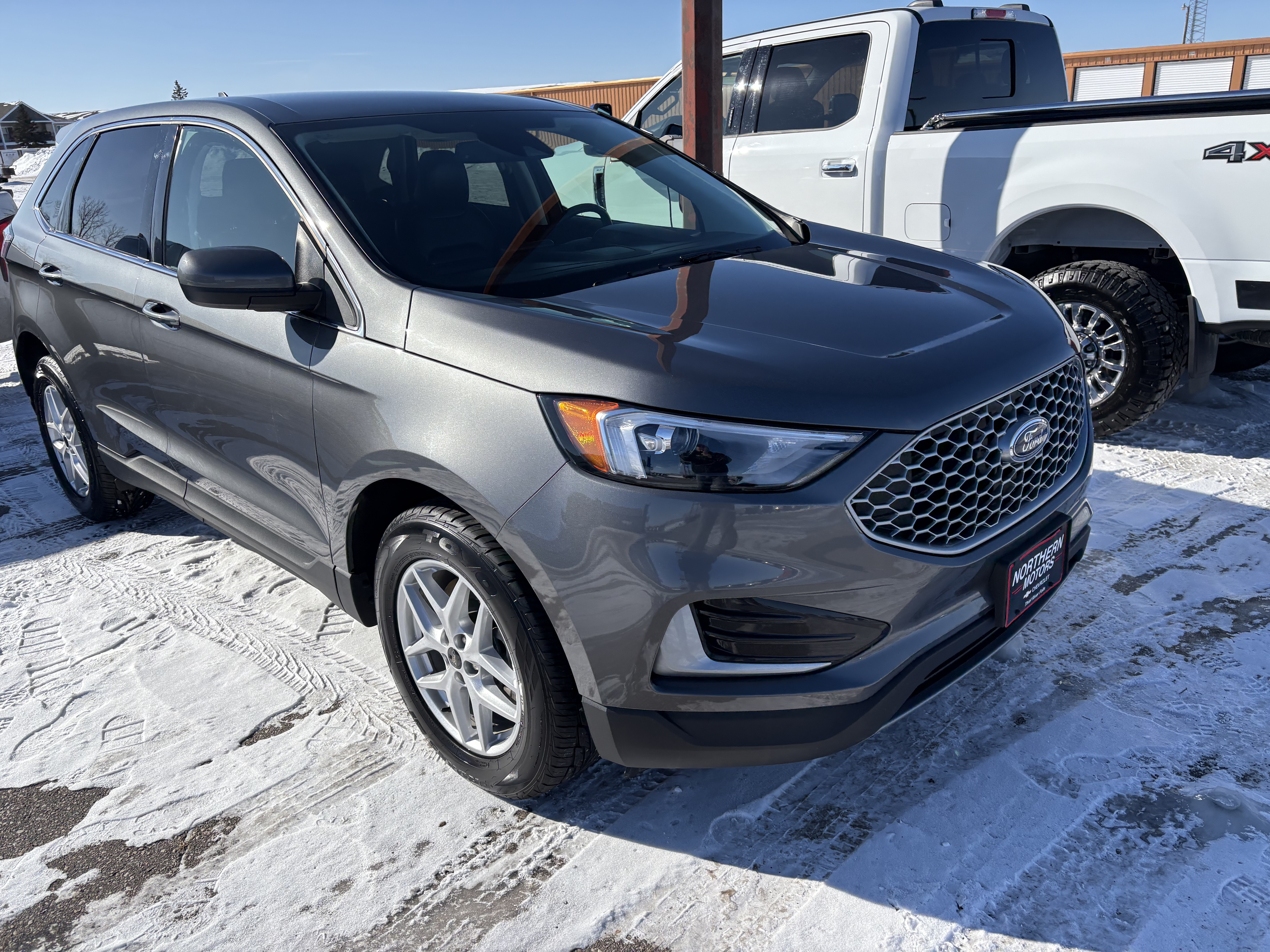 2023 Ford Edge