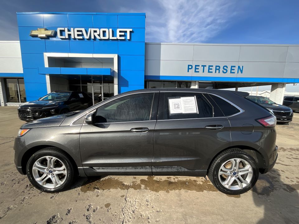 Used 2017 Ford Edge Titanium with VIN 2FMPK4K91HBB90828 for sale in Fairbury, IL