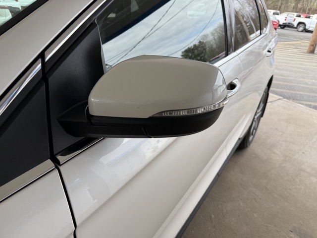 2019 Ford Edge Titanium - Photo 12