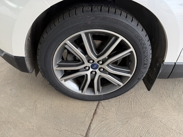 2019 Ford Edge Titanium - Photo 7
