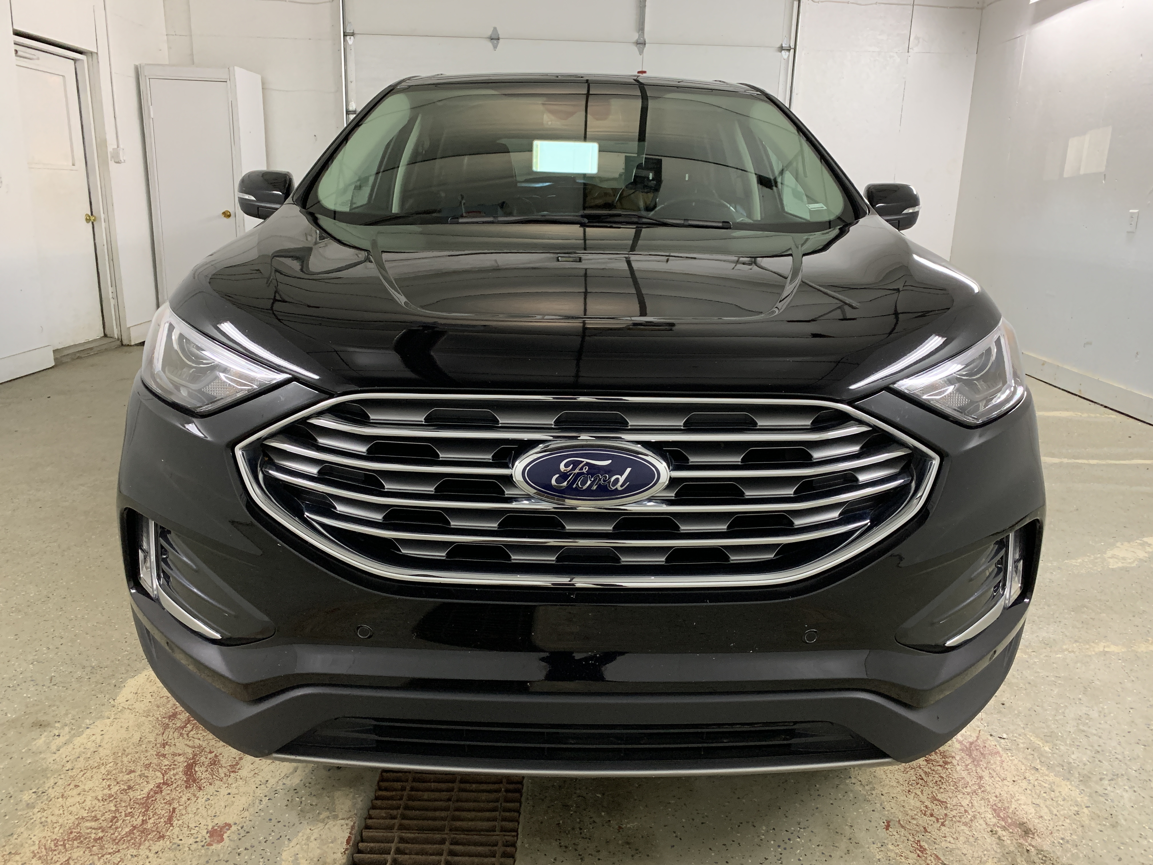 Used 2022 Ford Edge Titanium with VIN 2FMPK4K98NBA93444 for sale in Warren, PA