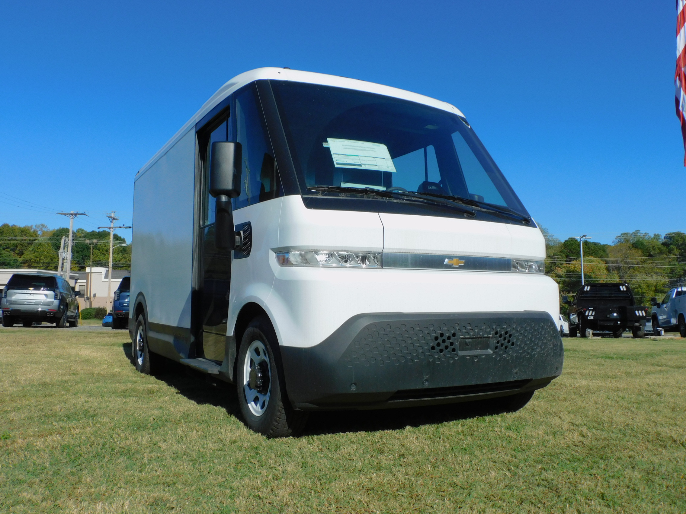 2025 Chevrolet BrightDrop 400 photo 3