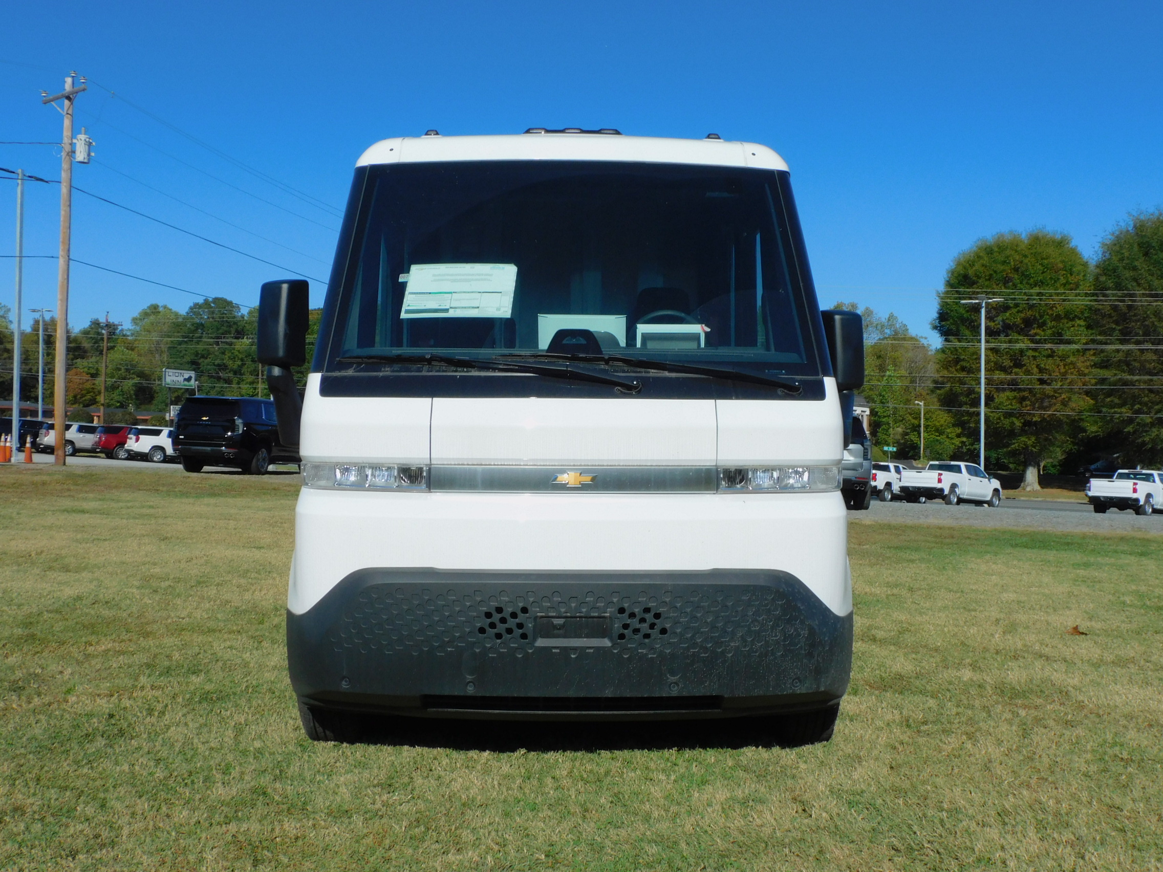 2025 Chevrolet BrightDrop 400 photo 2