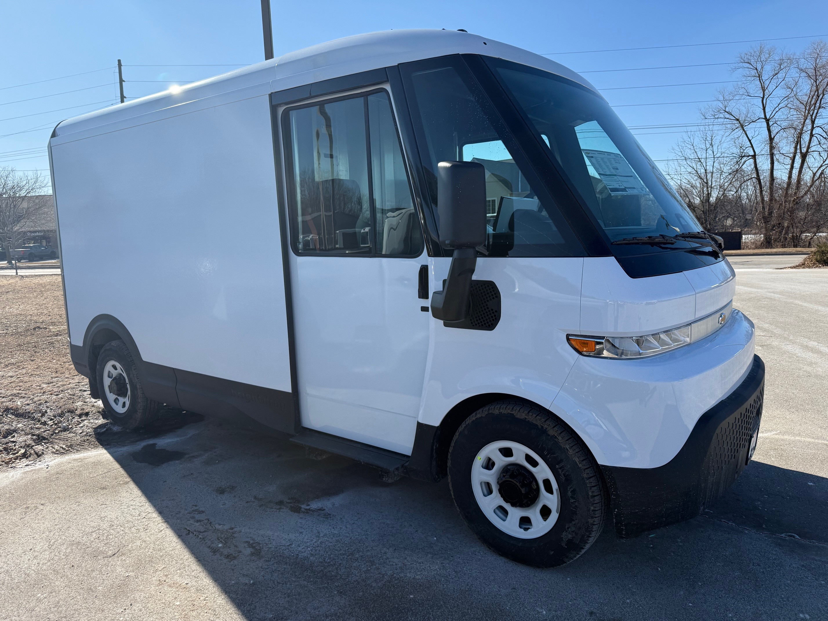 2025 Chevrolet BrightDrop 400 photo 3