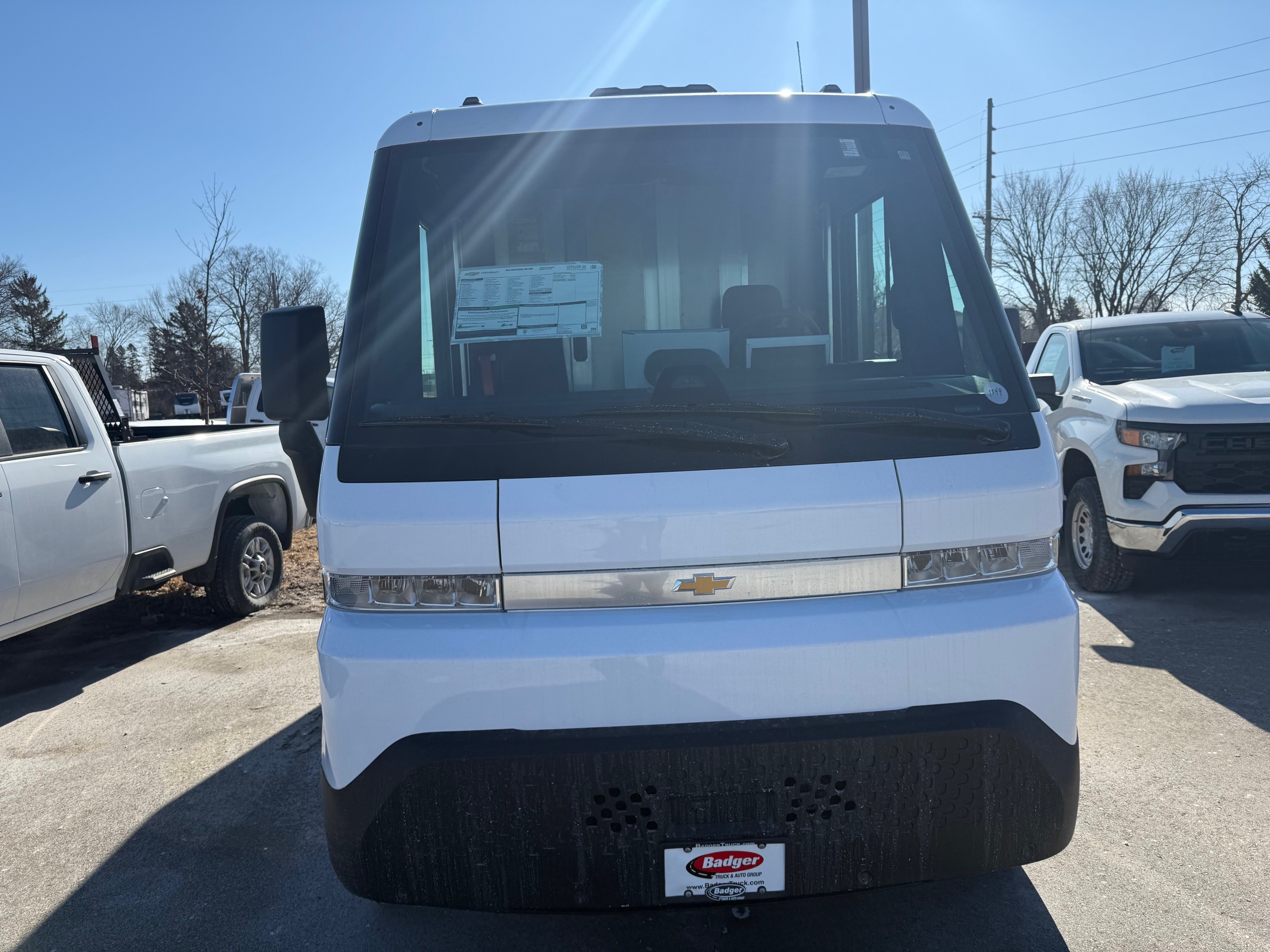 2025 Chevrolet BrightDrop 400 photo 2