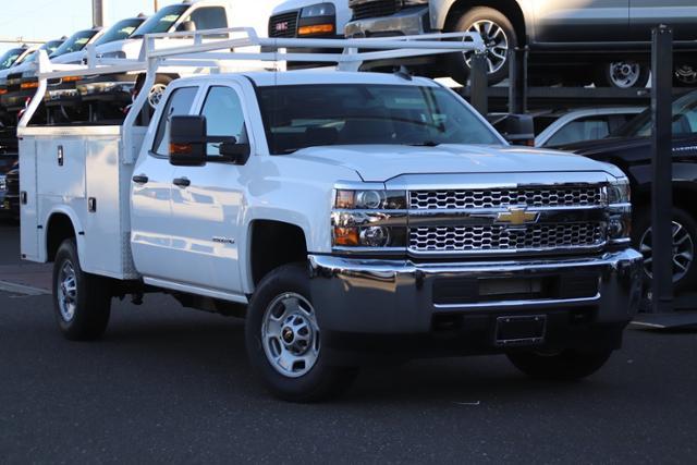 2019 blue chevy silverado