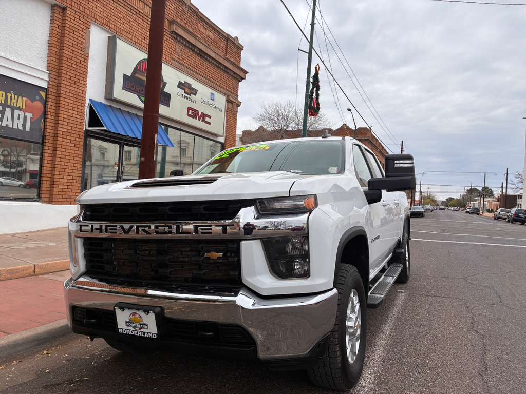 2022 Chevrolet Silverado 2500HD LT's photo