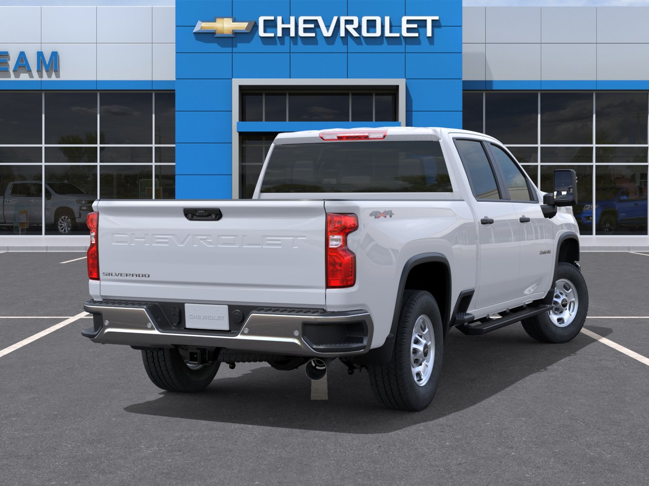 New 2026 Summit White Chevrolet WT image 4