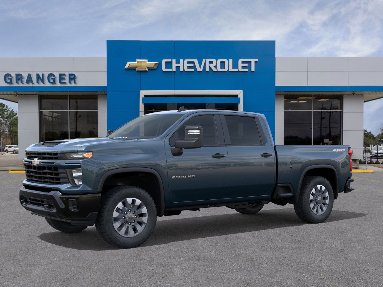 2026 Chevrolet Silverado 2500HD Custom photo 2