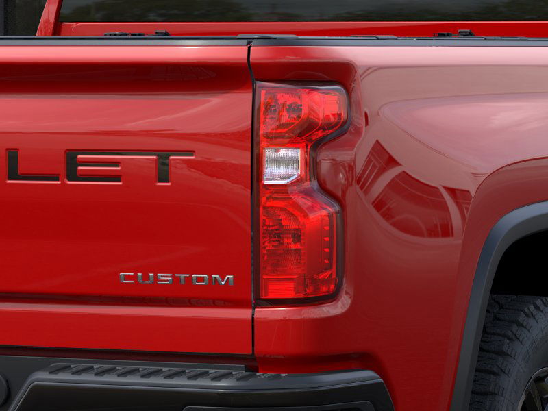 2025 Chevrolet Silverado 2500HD Custom photo 11