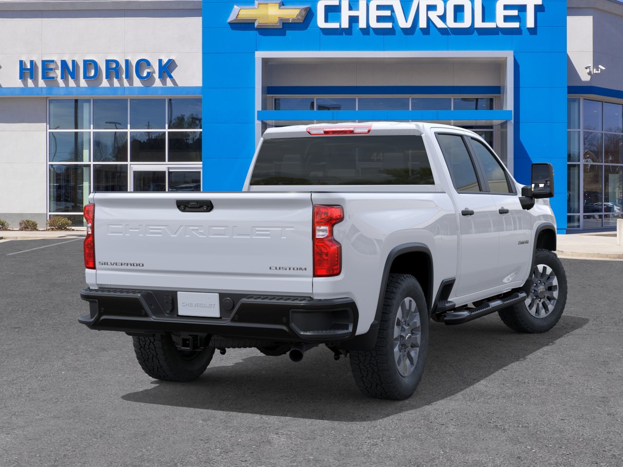 New 2026 Summit White Chevrolet Custom image 30