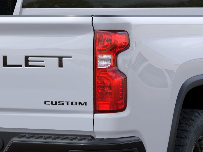 2026 Chevrolet Silverado 2500HD Custom photo 10