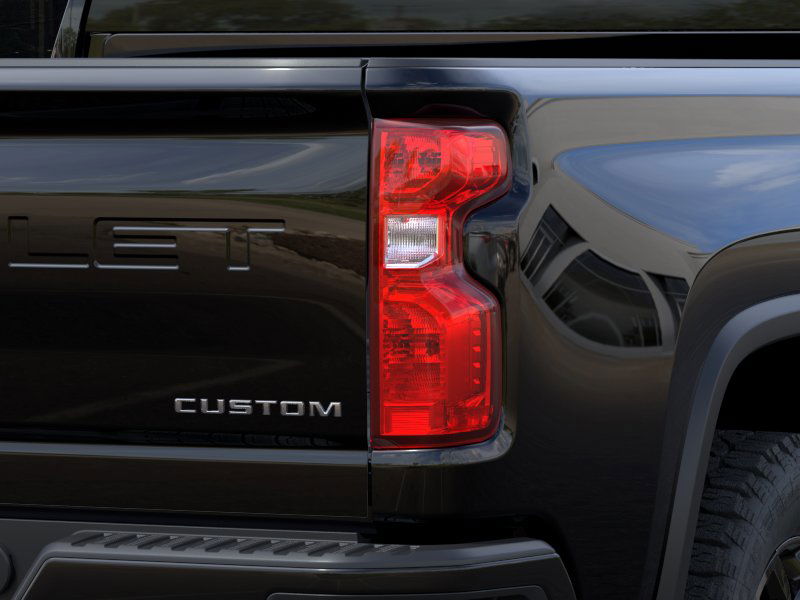 2025 Chevrolet Silverado Custom photo 11