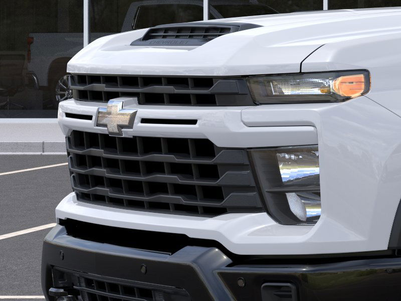2025 Chevrolet Silverado 2500HD Custom photo 13