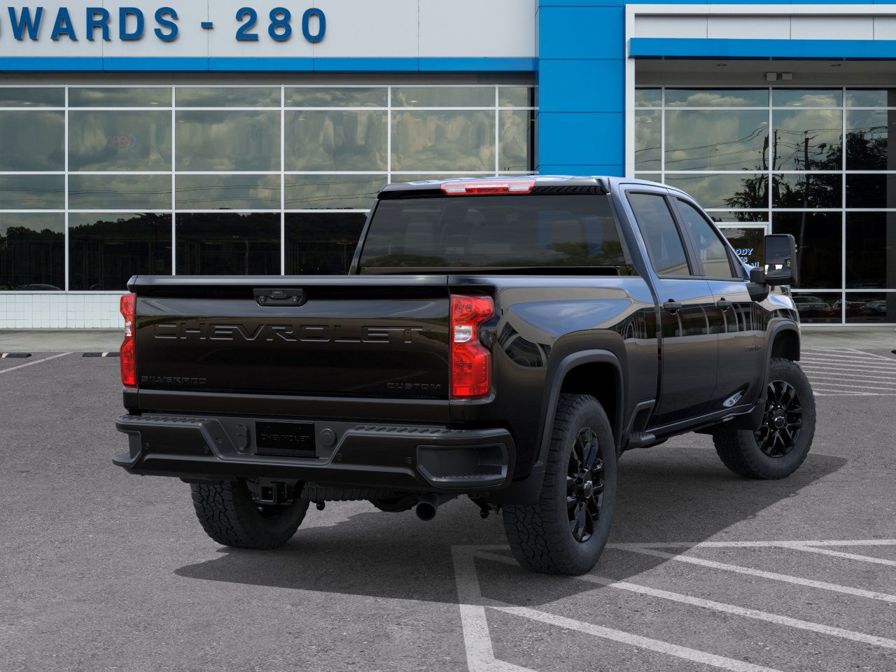 2026 Chevrolet Silverado 2500HD Custom photo 4