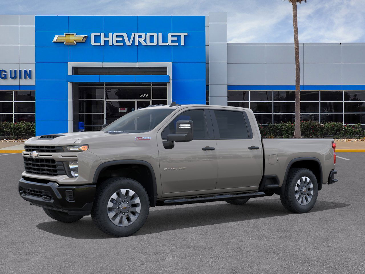2026 Chevrolet Silverado 2500HD Custom photo 2