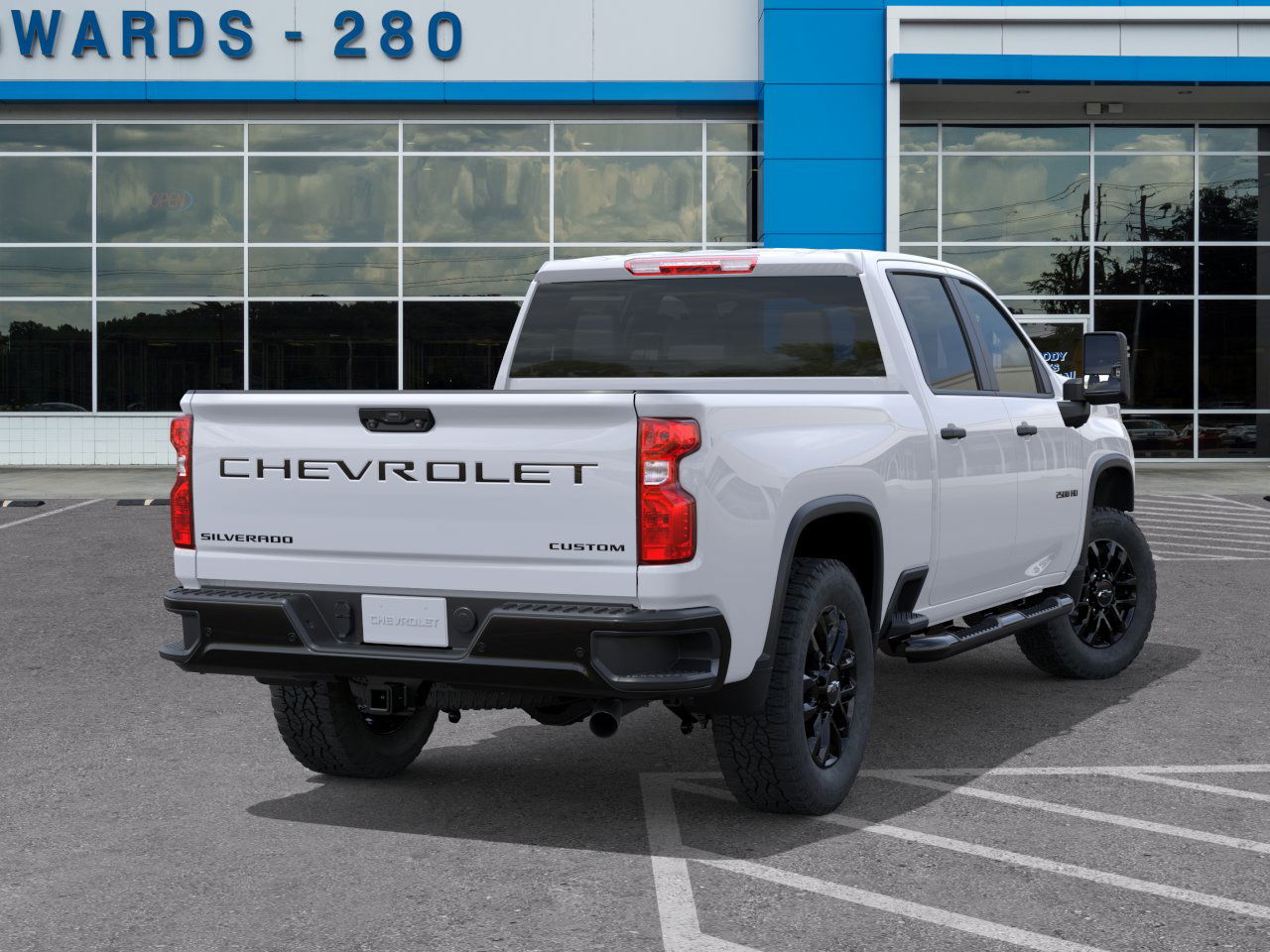 2026 Chevrolet Silverado 2500HD Custom photo 3