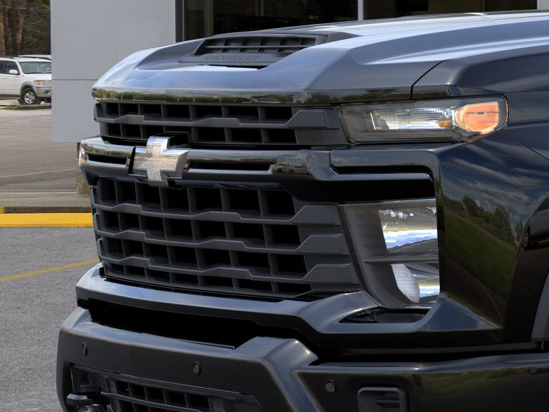 2026 Chevrolet Silverado 2500HD Custom photo 13