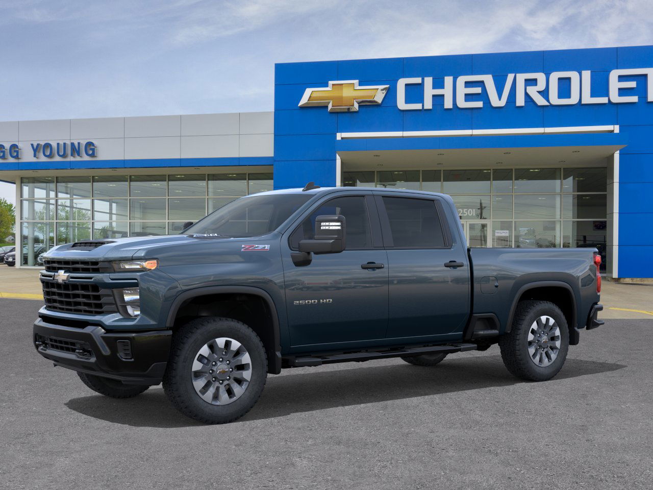 2025 Chevrolet Silverado 2500HD Custom photo 3
