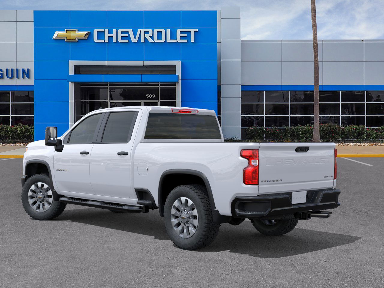 2026 Chevrolet Silverado 2500HD Custom photo 3