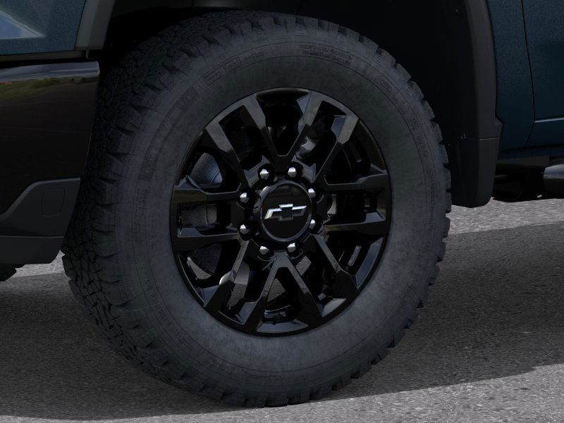 2025 Chevrolet Silverado 2500HD Custom photo 9