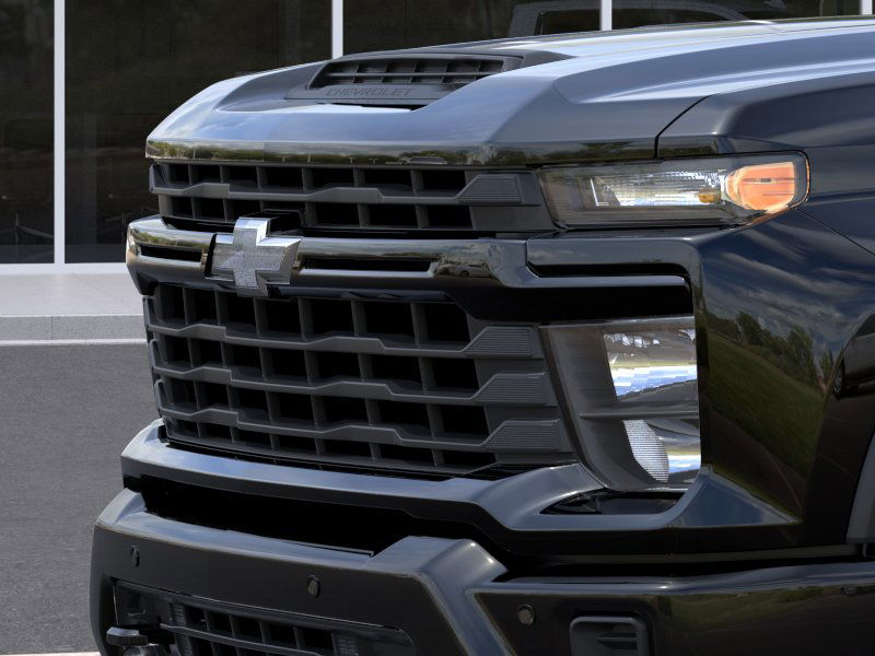 2026 Chevrolet Silverado 2500HD Custom photo 13