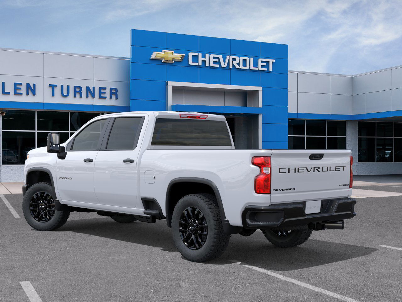 2026 Chevrolet Silverado 2500HD Custom photo 2