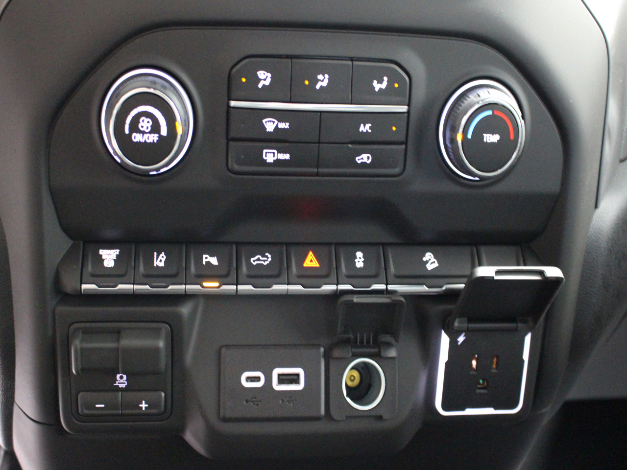 2026 Chevrolet Silverado 2500 HD Custom - Photo 25