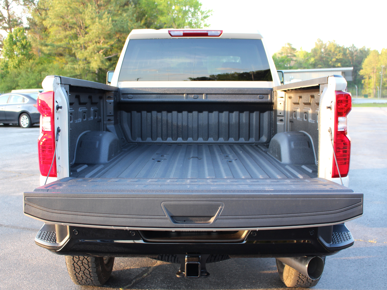 2026 Chevrolet Silverado 2500 HD Custom - Photo 6