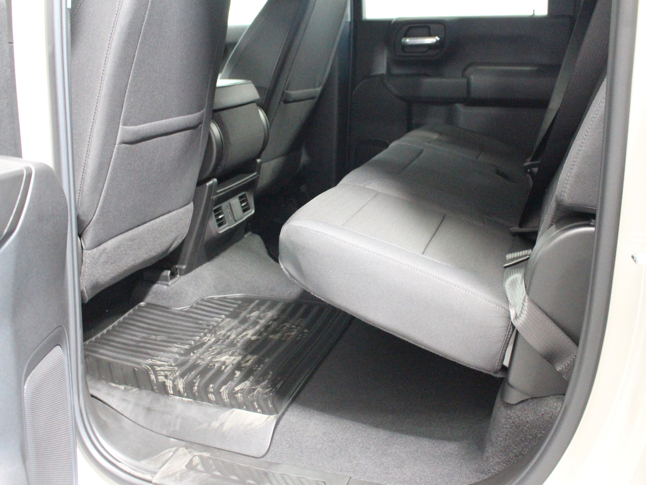 2026 Chevrolet Silverado 2500 HD Custom - Photo 29