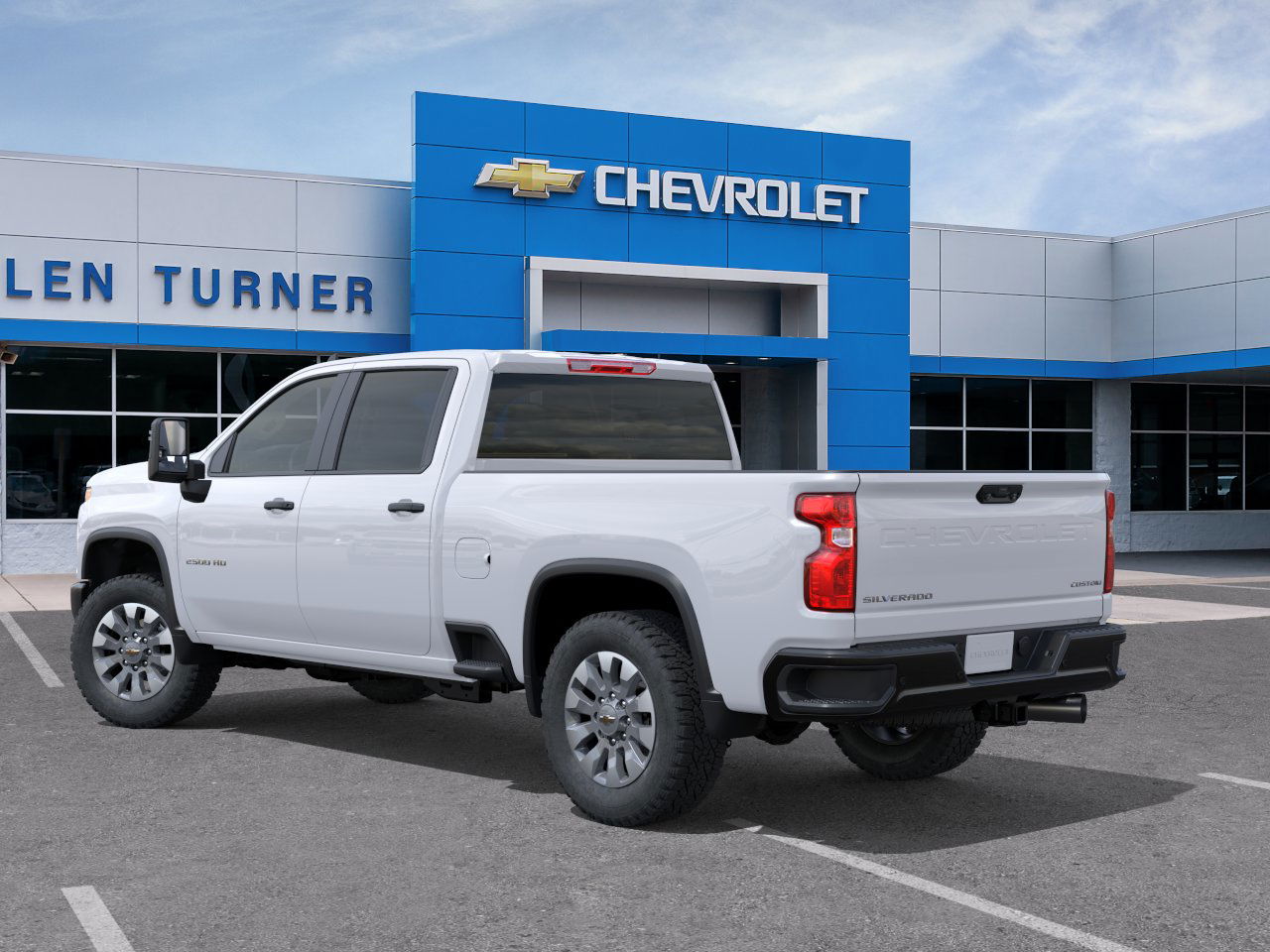 2025 Chevrolet Silverado 2500HD Custom photo 2