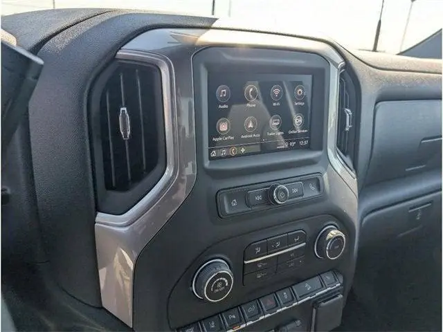2026 Chevrolet Silverado 2500HD Custom photo 7