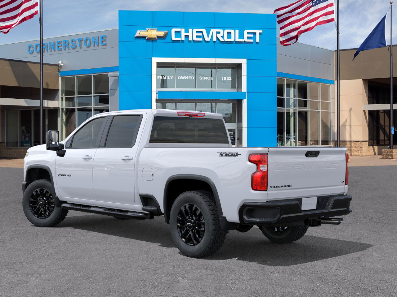 2025 Chevrolet Silverado 2500HD LT photo 3
