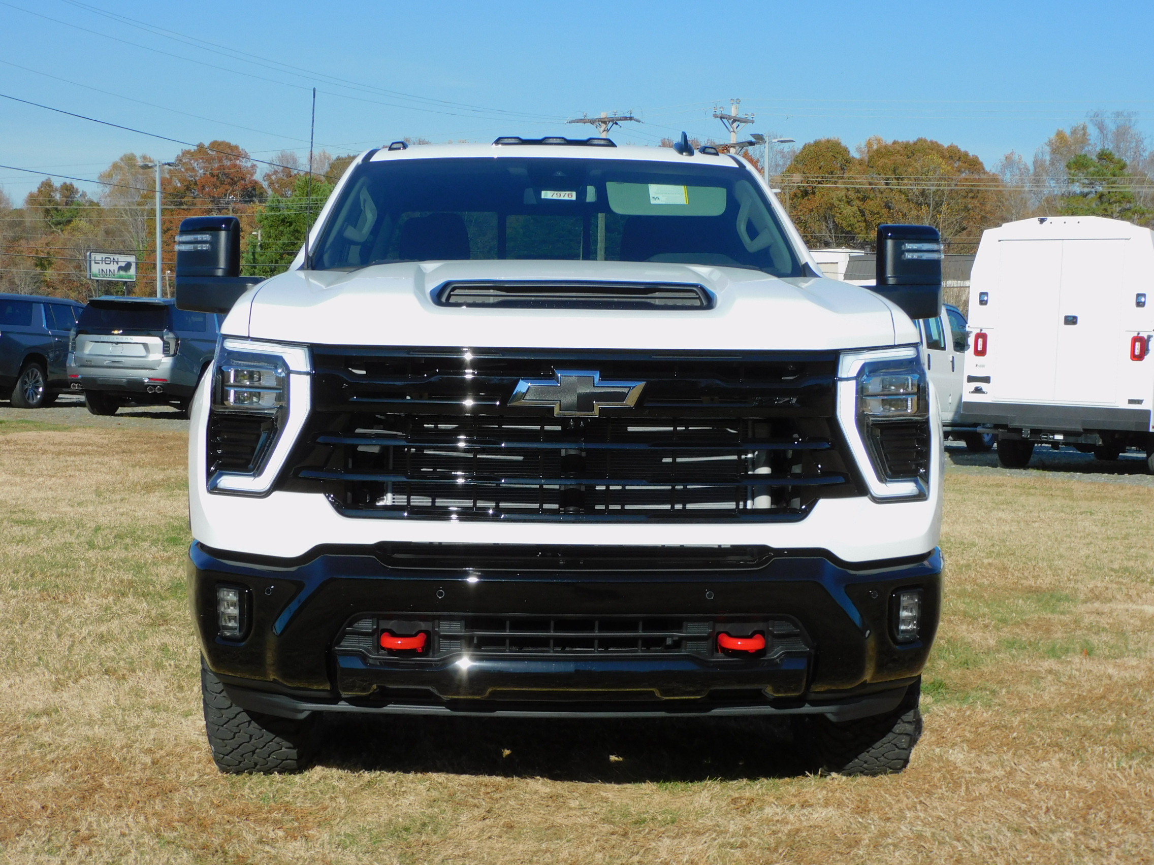 2026 Chevrolet Silverado 2500HD LT photo 3