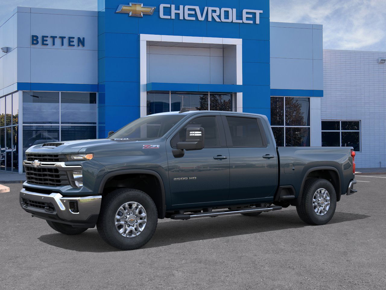 2025 Chevrolet Silverado 2500HD LT photo 2