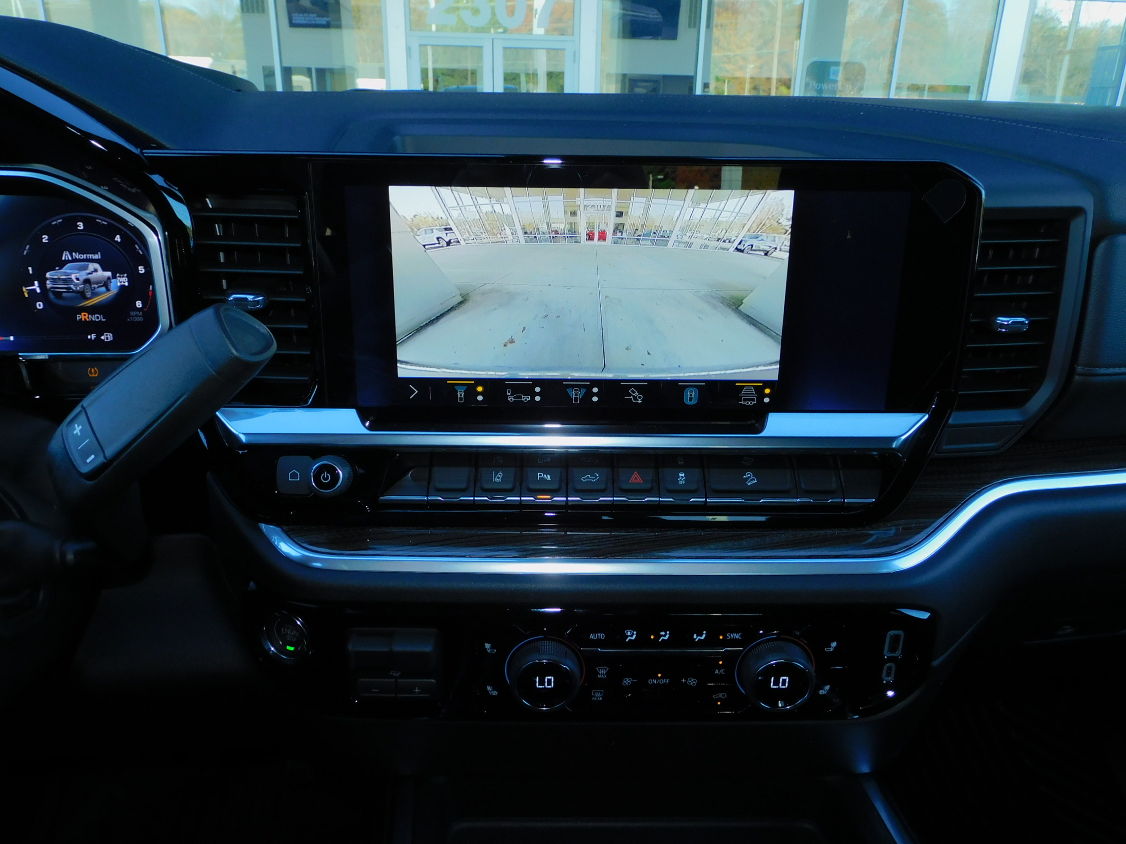 2026 Chevrolet Silverado 2500HD LT photo 4