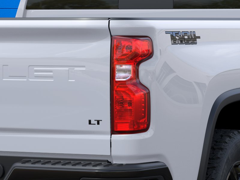 New 2026 Summit White Chevrolet LT image 38