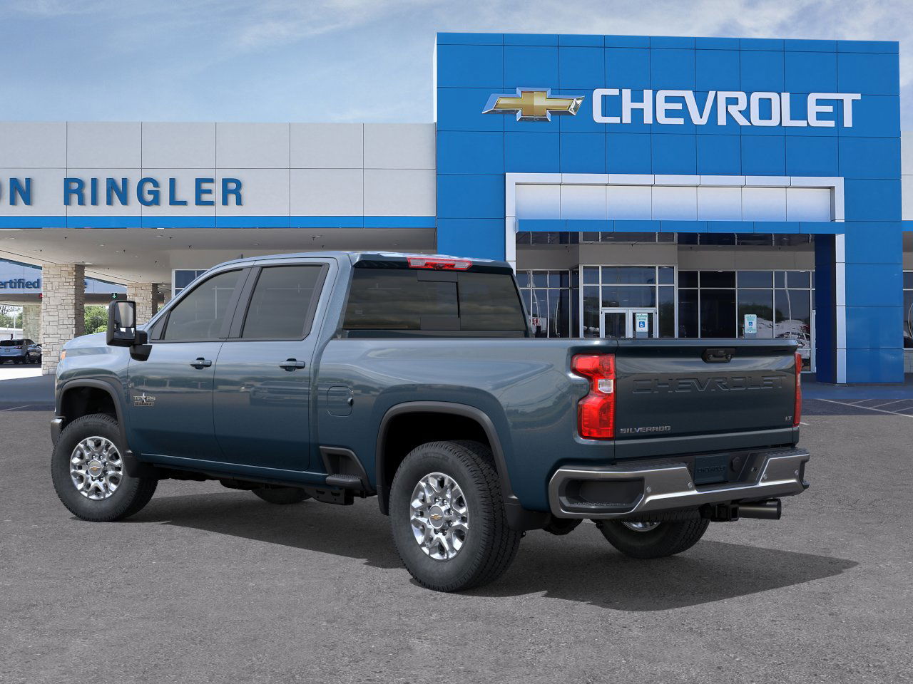 2026 Chevrolet Silverado 2500HD LT photo 3