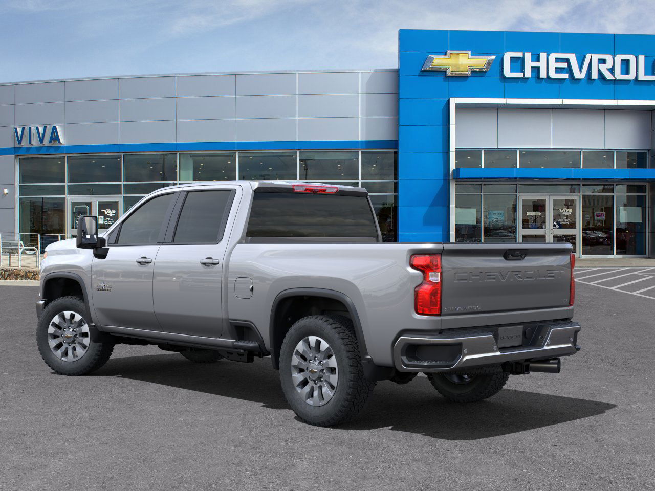 2025 Chevrolet Silverado 2500HD LT photo 3