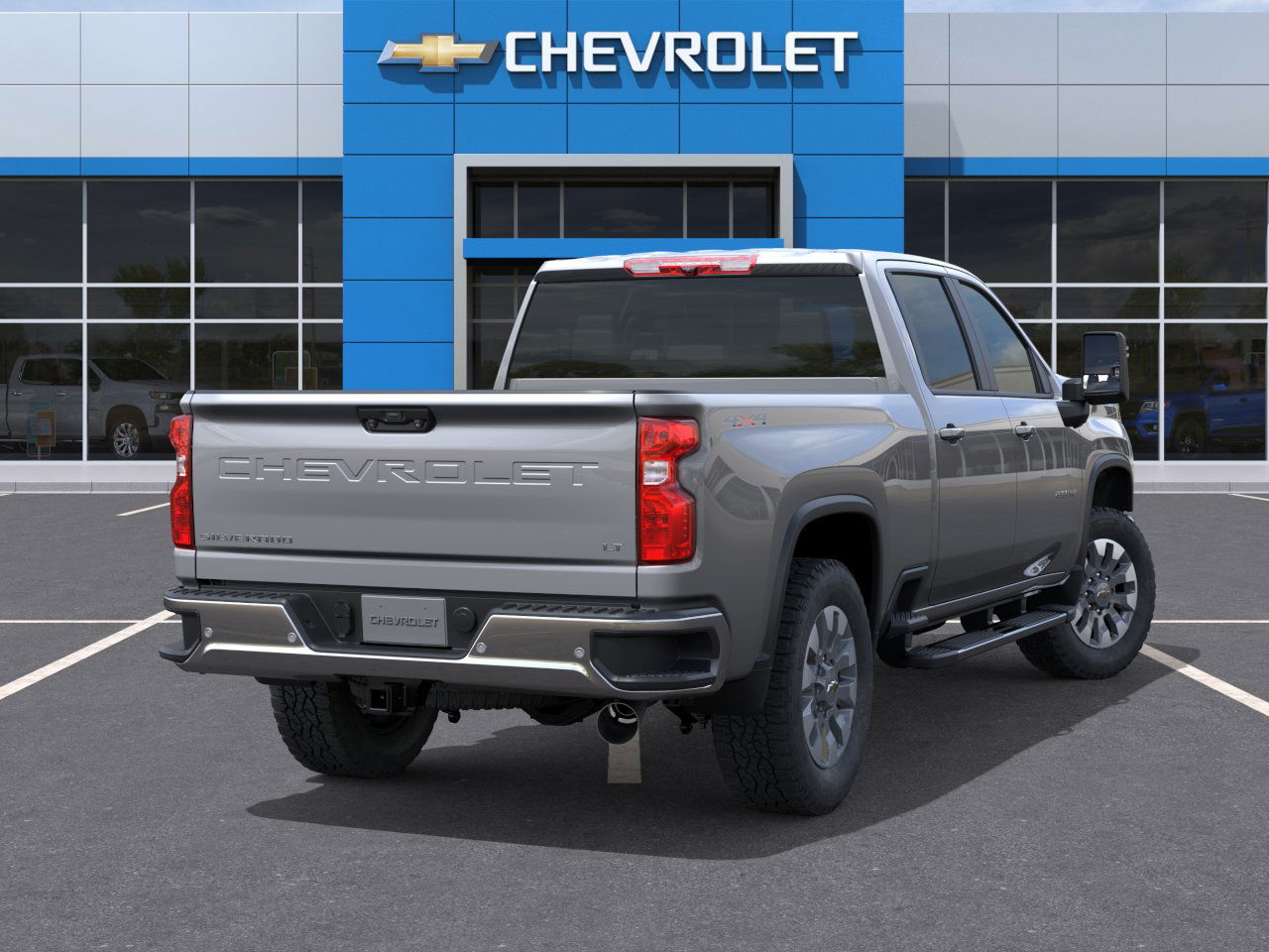 2025 Chevrolet Silverado 2500HD LT photo 4