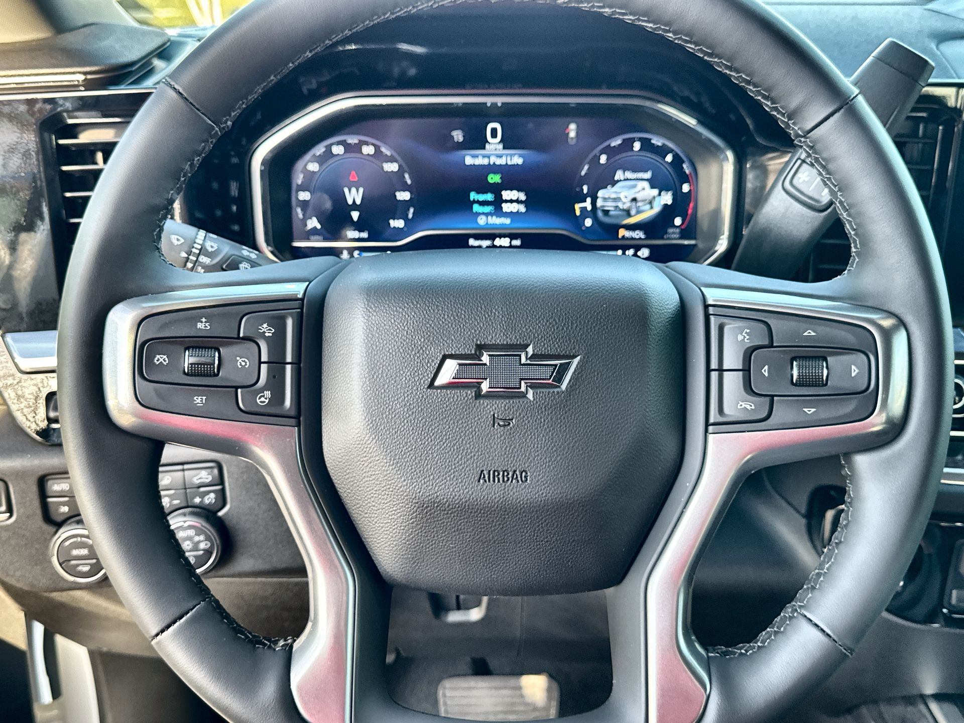 2025 Chevrolet Silverado 2500HD LTZ photo 32