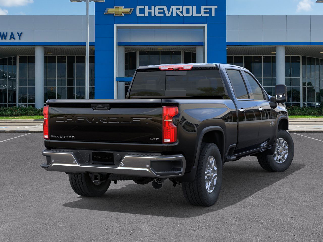 2025 Chevrolet Silverado 2500HD LTZ photo 4