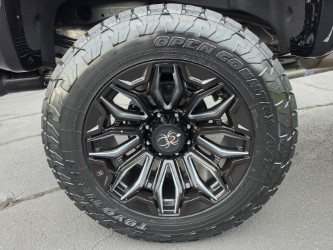 2026 Chevrolet Silverado 2500 HD LTZ - Photo 11