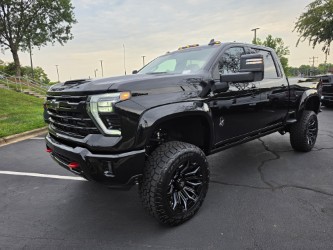 2026 Chevrolet Silverado 2500 HD LTZ - Photo 5