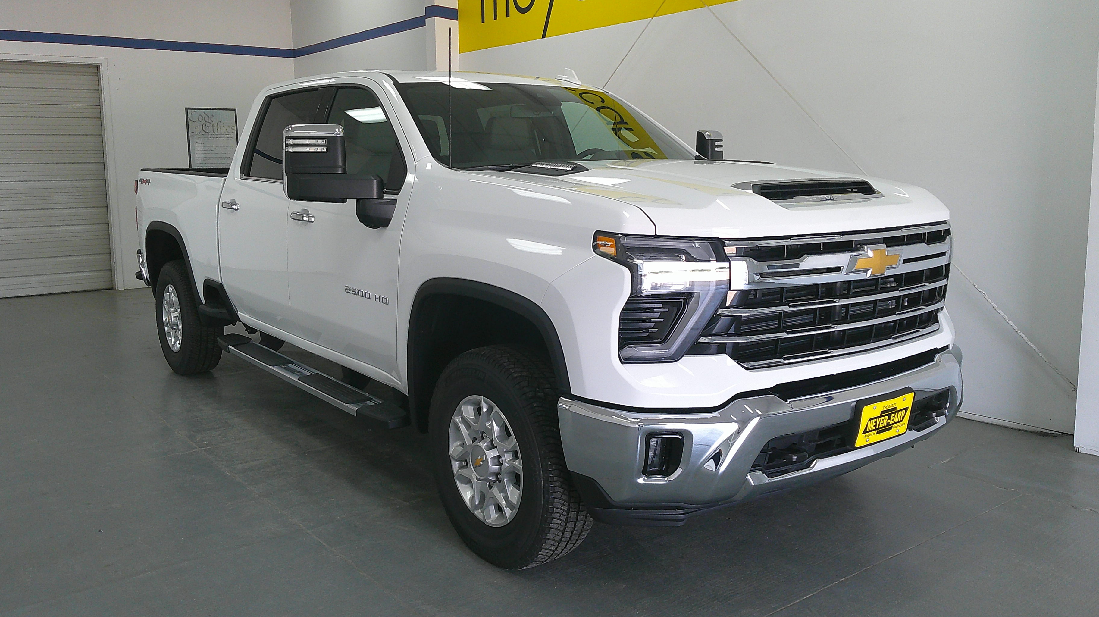 2026 Chevrolet Silverado 2500 HD LTZ - Photo 6
