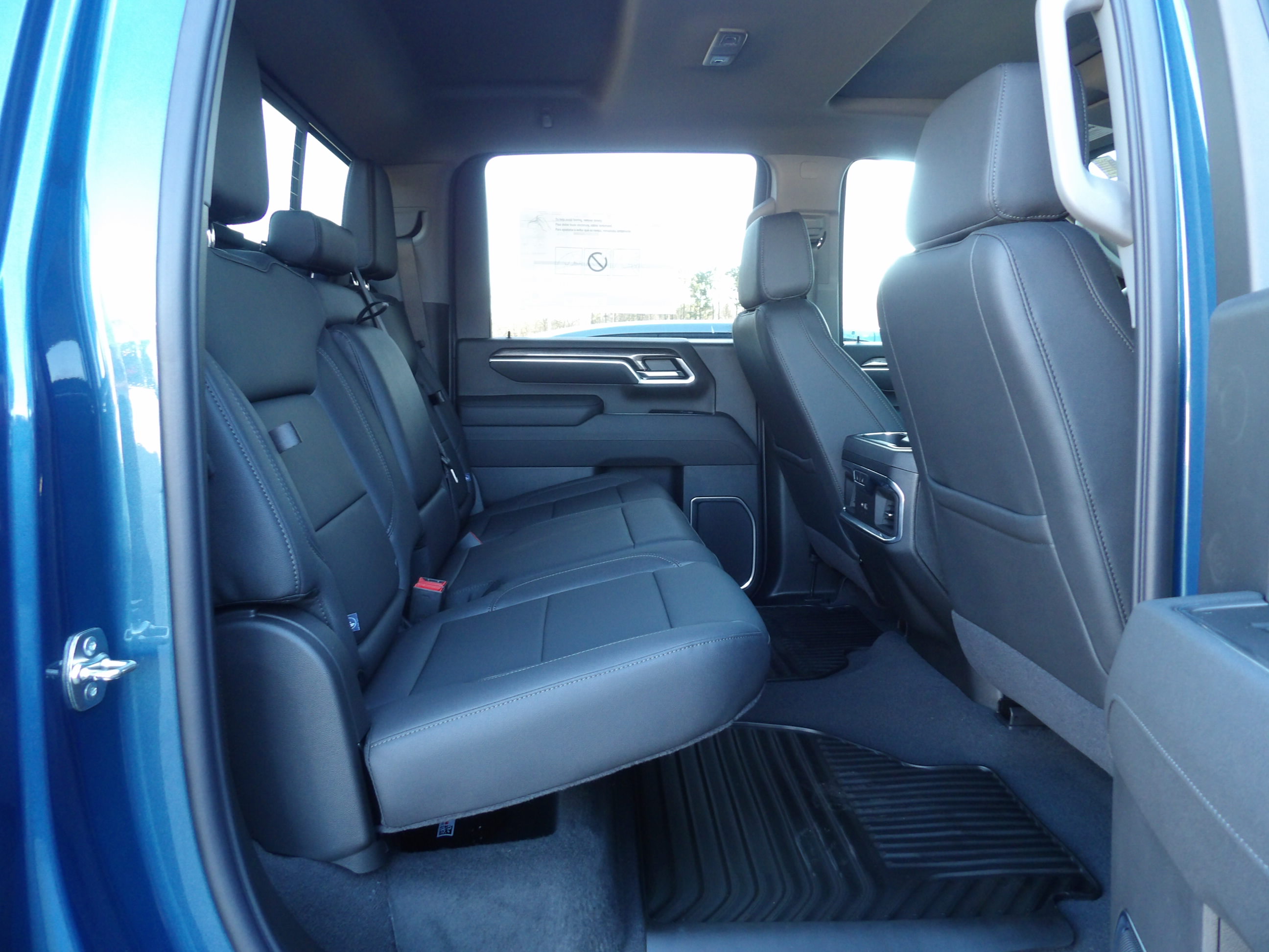 2026 Chevrolet Silverado 2500 HD LTZ - Photo 33
