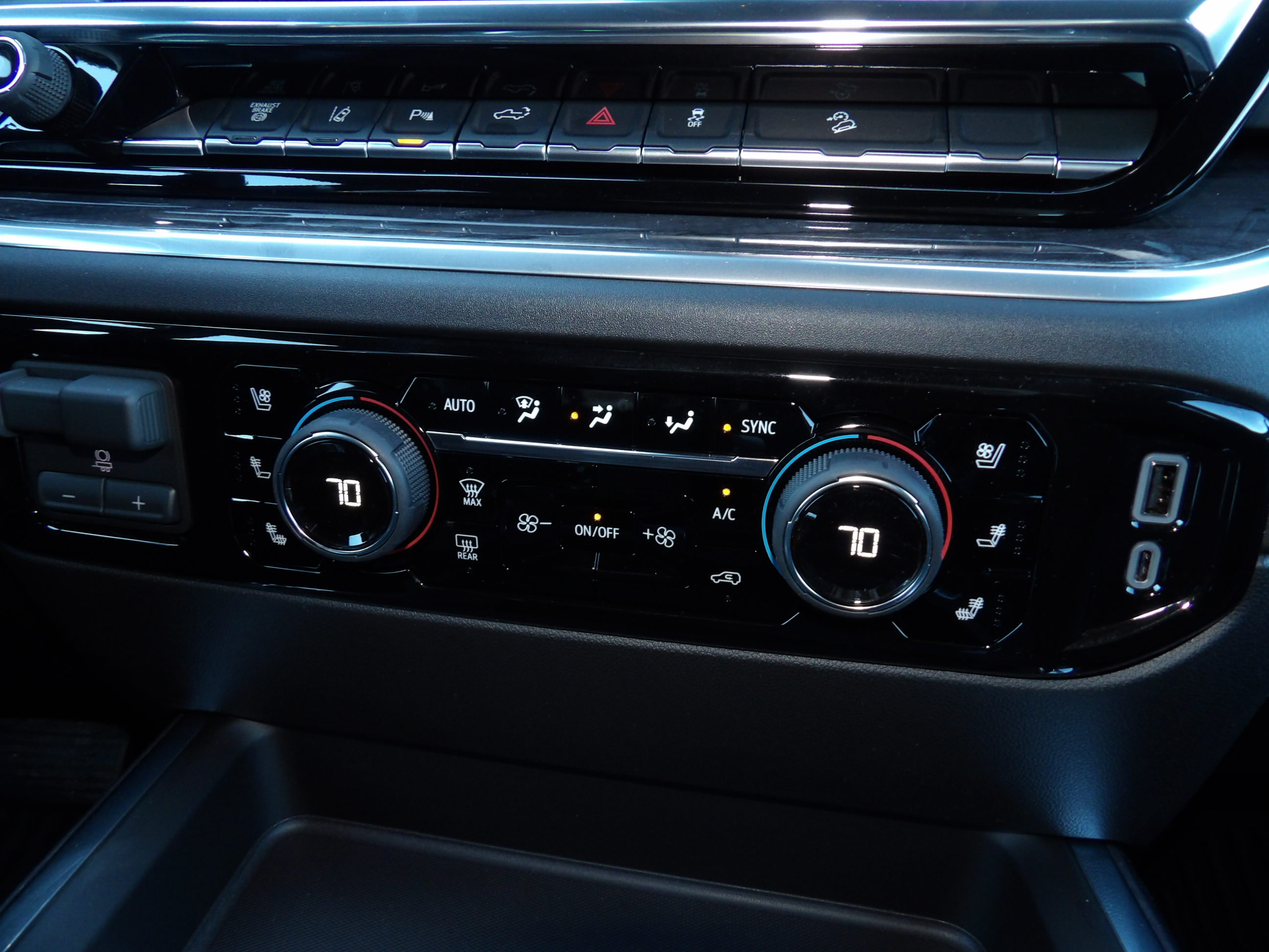 2026 Chevrolet Silverado 2500 HD LTZ - Photo 27
